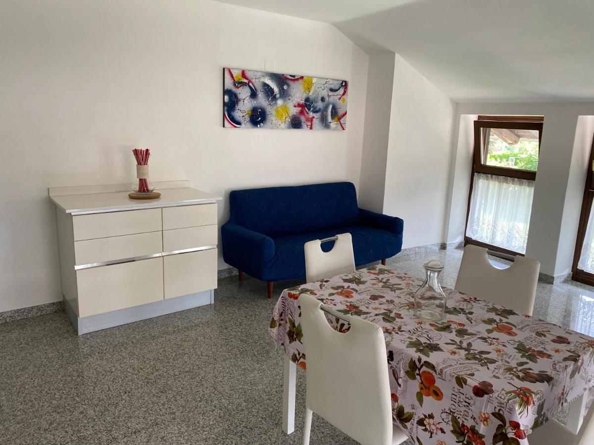 Casa Vacanze Nonna Orsola Appartement Cares Buitenkant foto